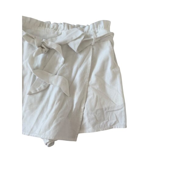 IRIS High Waist White Tie Waist Shorts Size Small - Picture 5 of 6